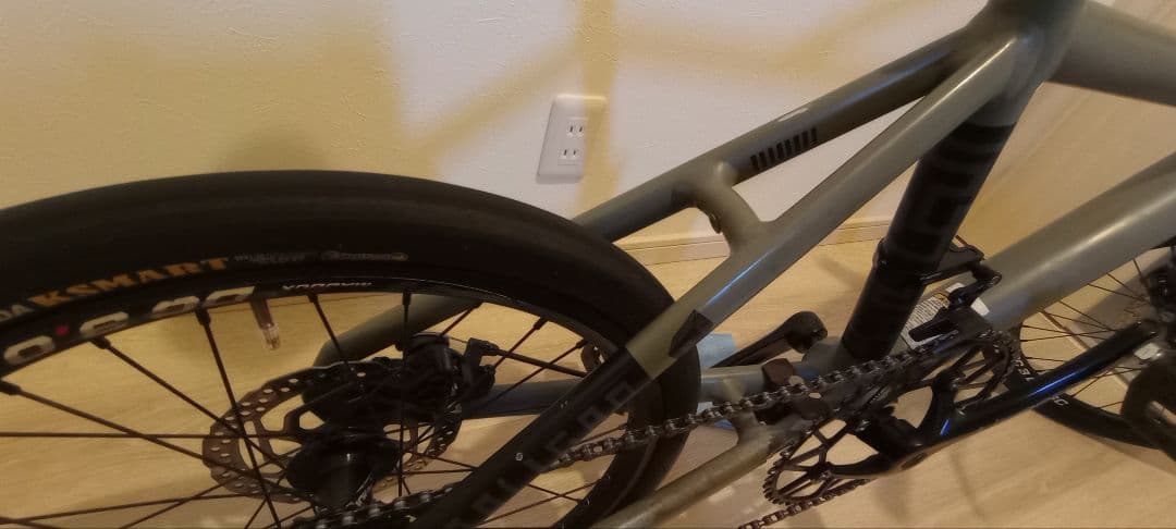 たのメル便　Cannondale Hooligan Lefty