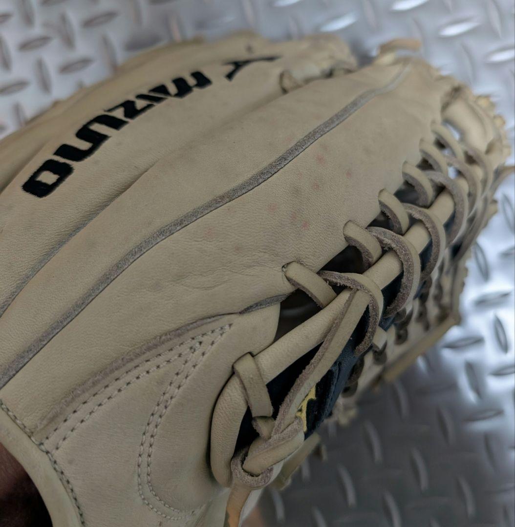 Mizuno ミズノ軟式グローブ ベージュ/ネイビープロフェッショナルグローバル
