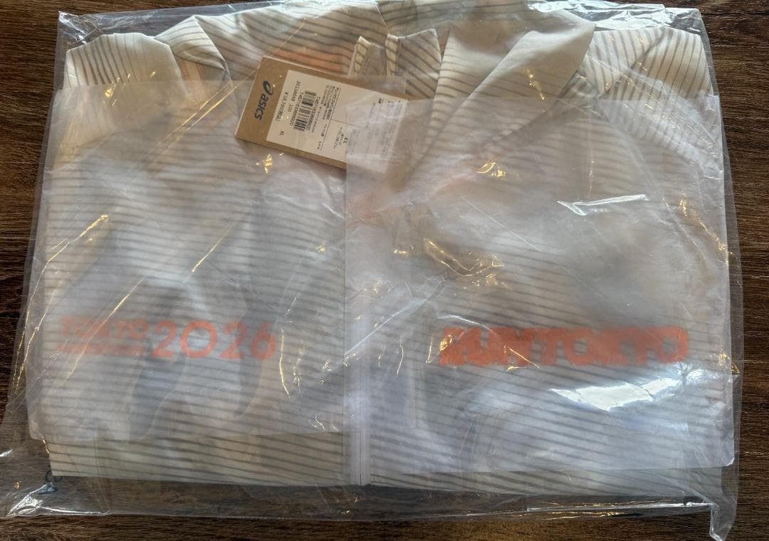 ASICS東京マラソン2026RUN TOKYOウィンドブレーカーホワイト2XL