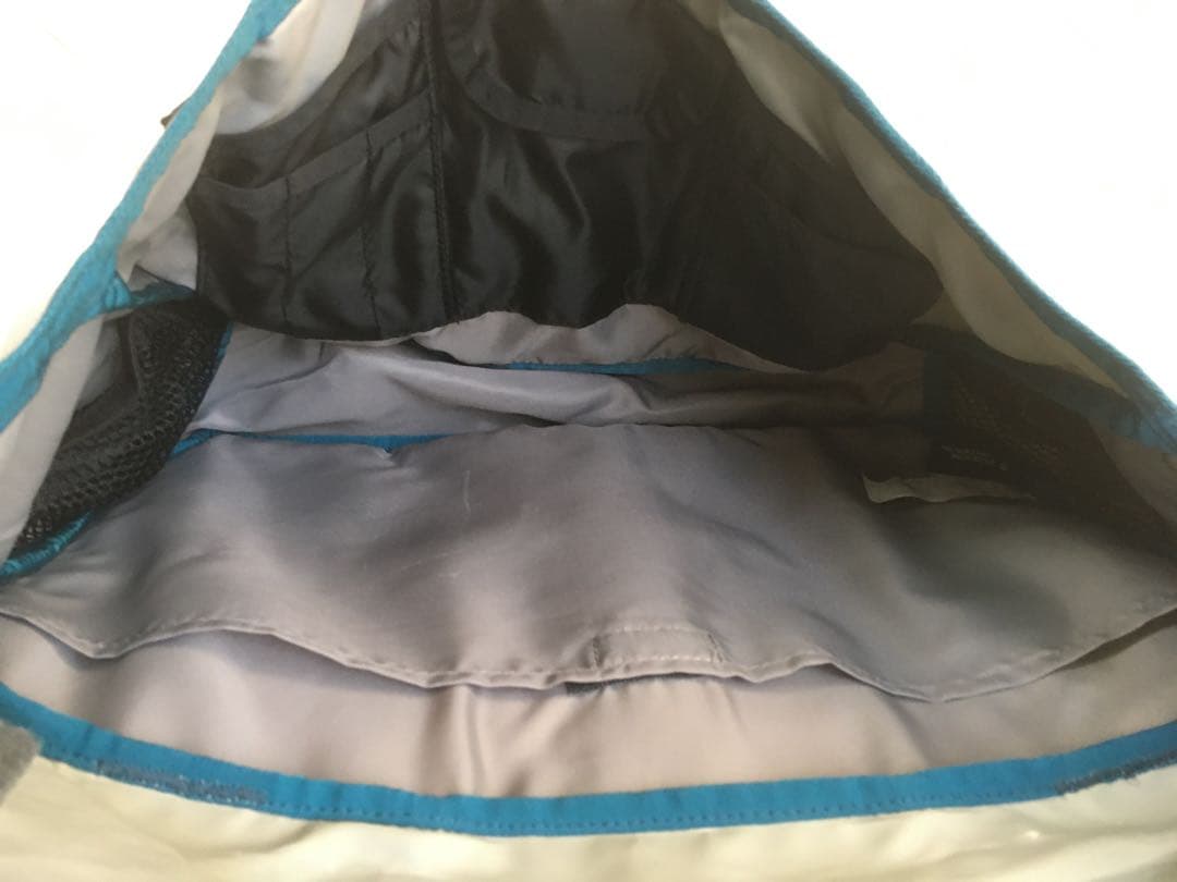 TIMBUK2 クラシック メッセンジャーバッグ ライトグレー Mサイズ