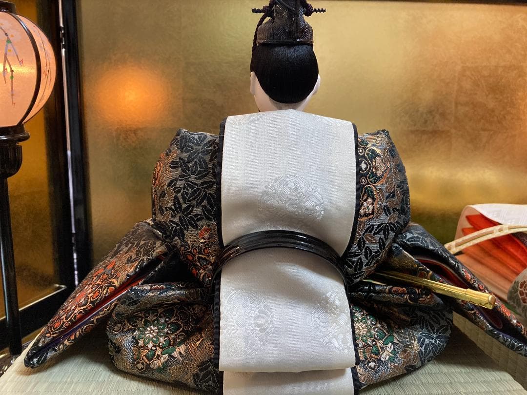 【大きめのおひなさま】※「金屏風・台座」は別で出品しています