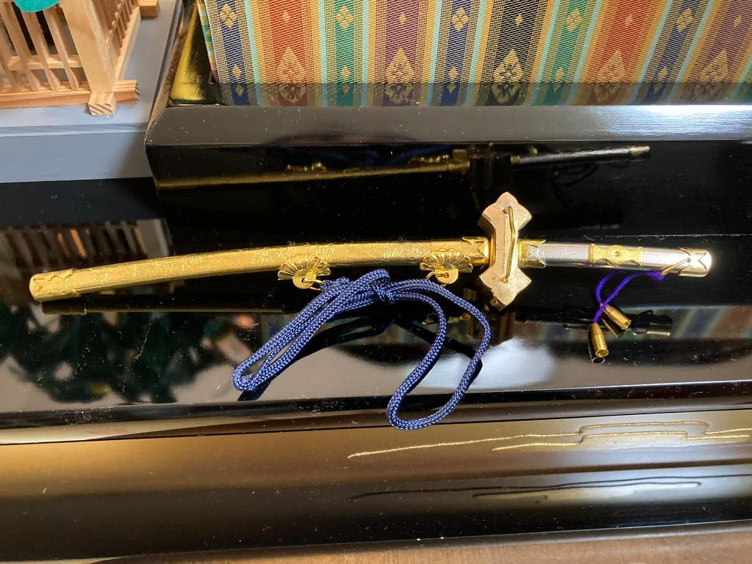 【大きめのおひなさま】※「金屏風・台座」は別で出品しています