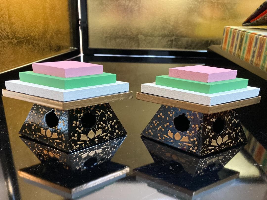 【大きめのおひなさま】※「金屏風・台座」は別で出品しています