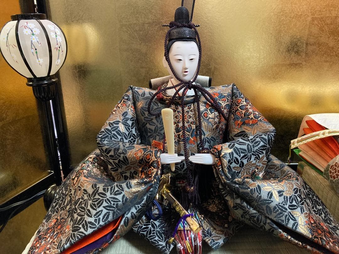 【大きめのおひなさま】※「金屏風・台座」は別で出品しています