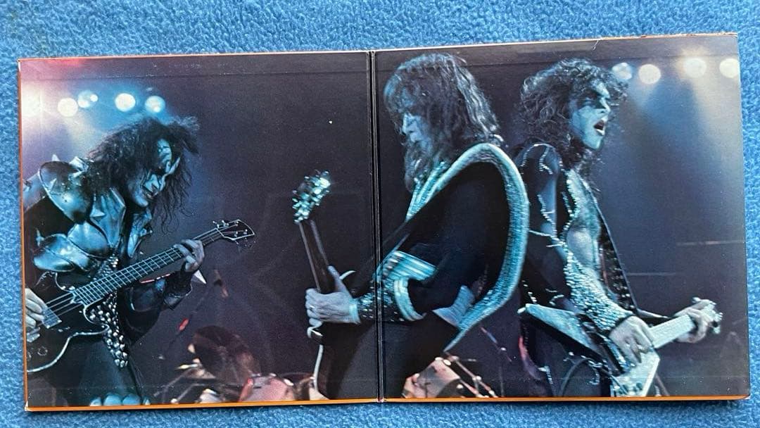 KISS レコード 4枚セット売り。 LOVE GUN 、DYNASTY、他