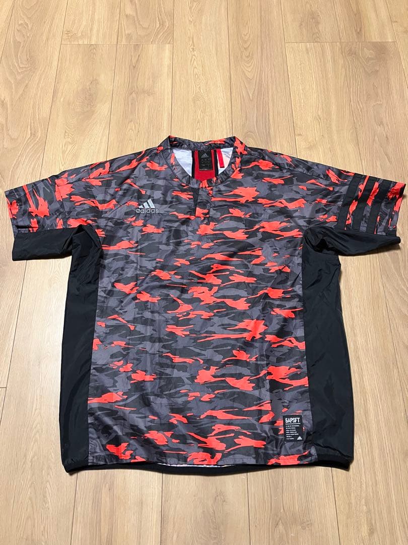 美品 アディダス 5APSFT ウィンドブレーカー ピステ 半袖 赤 黒 迷彩