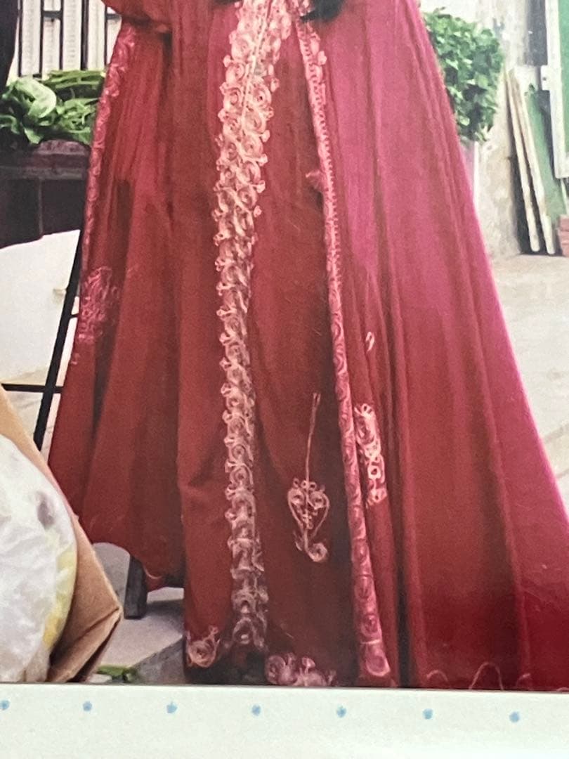 ｟チュニジア民族衣装｠バーガンディ刺繍フード付きロングドレス