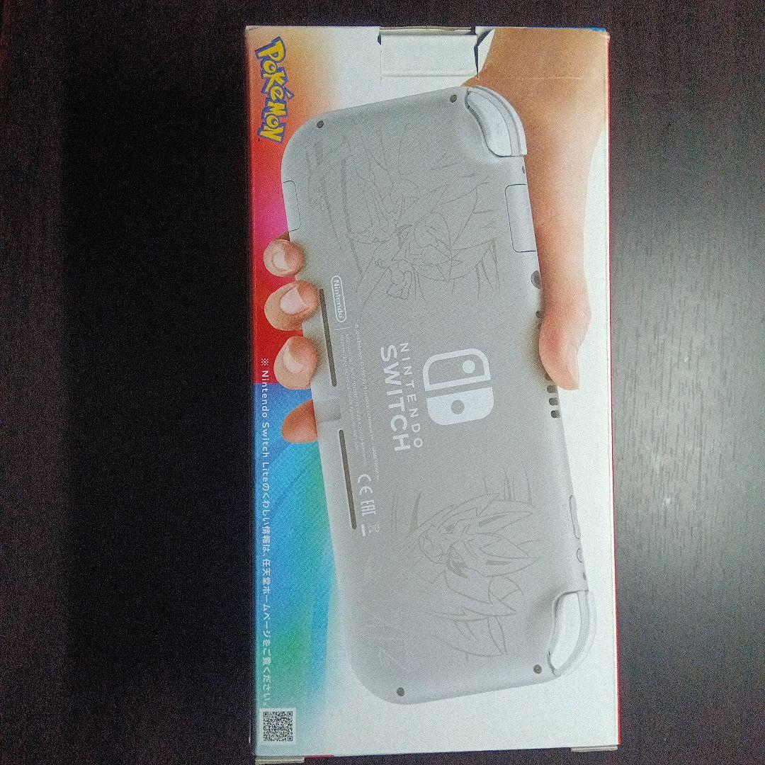 ジャンク品 Nintendo Switch Lite ポケモンデザイン 箱付き