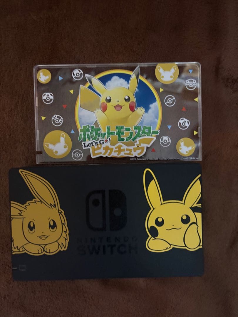 Switch 本体　ピカブイ　ポケットモンスター　モデル　　レッツゴーピカチュウ