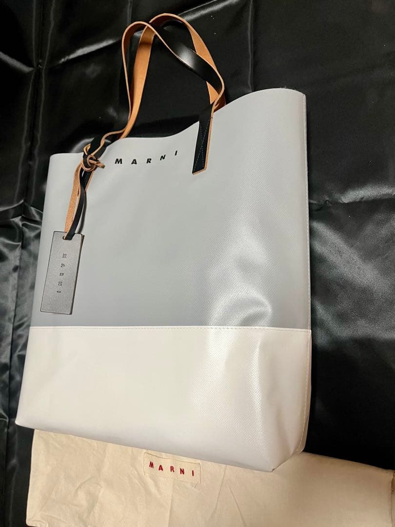 MARNI マルニ　トートバッグ