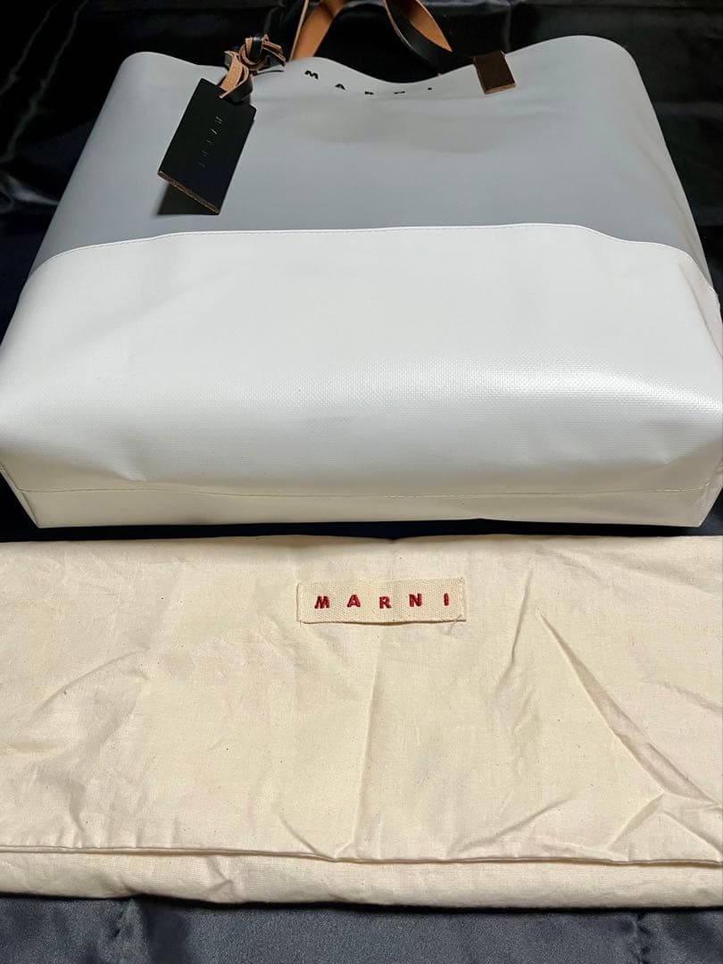 MARNI マルニ　トートバッグ
