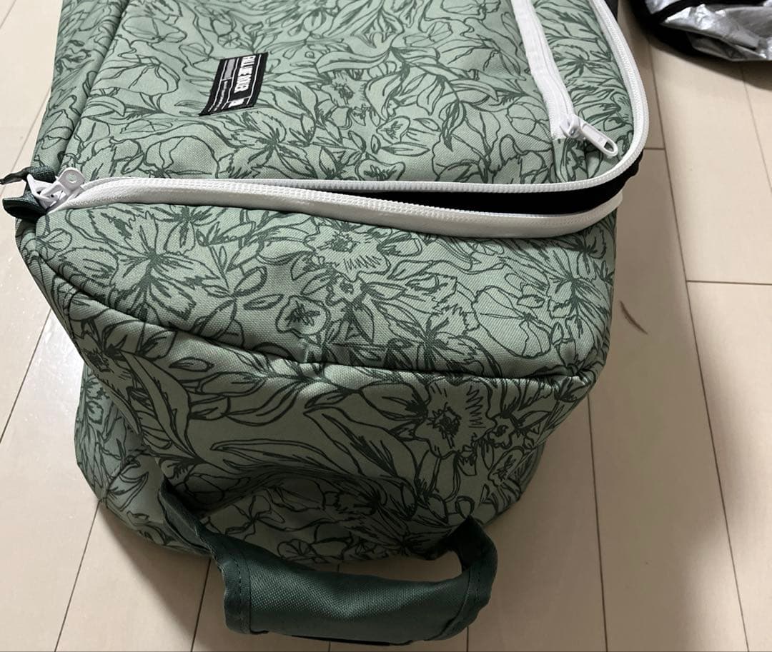 【良品】DAKINE ダカイン　日本正規品　スキーケース　スノーボードケース　①